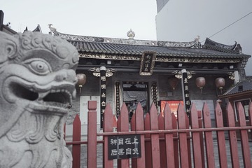 1559788