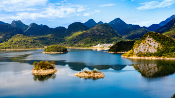 清远。桃花湖。山水画