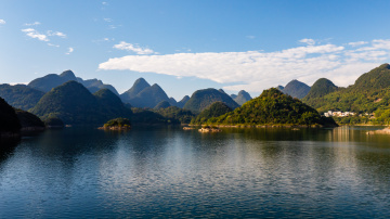 清远。桃花湖。山水画