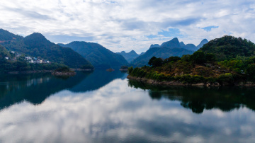 清远。桃花湖。山水画