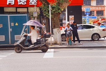 AC2099C8-4116-451E-A8AC-FE38F8A63E95/L0/001