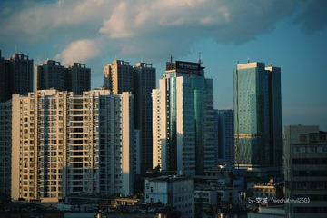 1180377