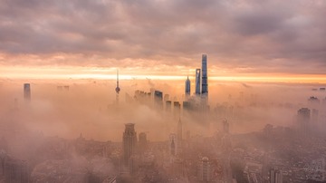 晨雾初散