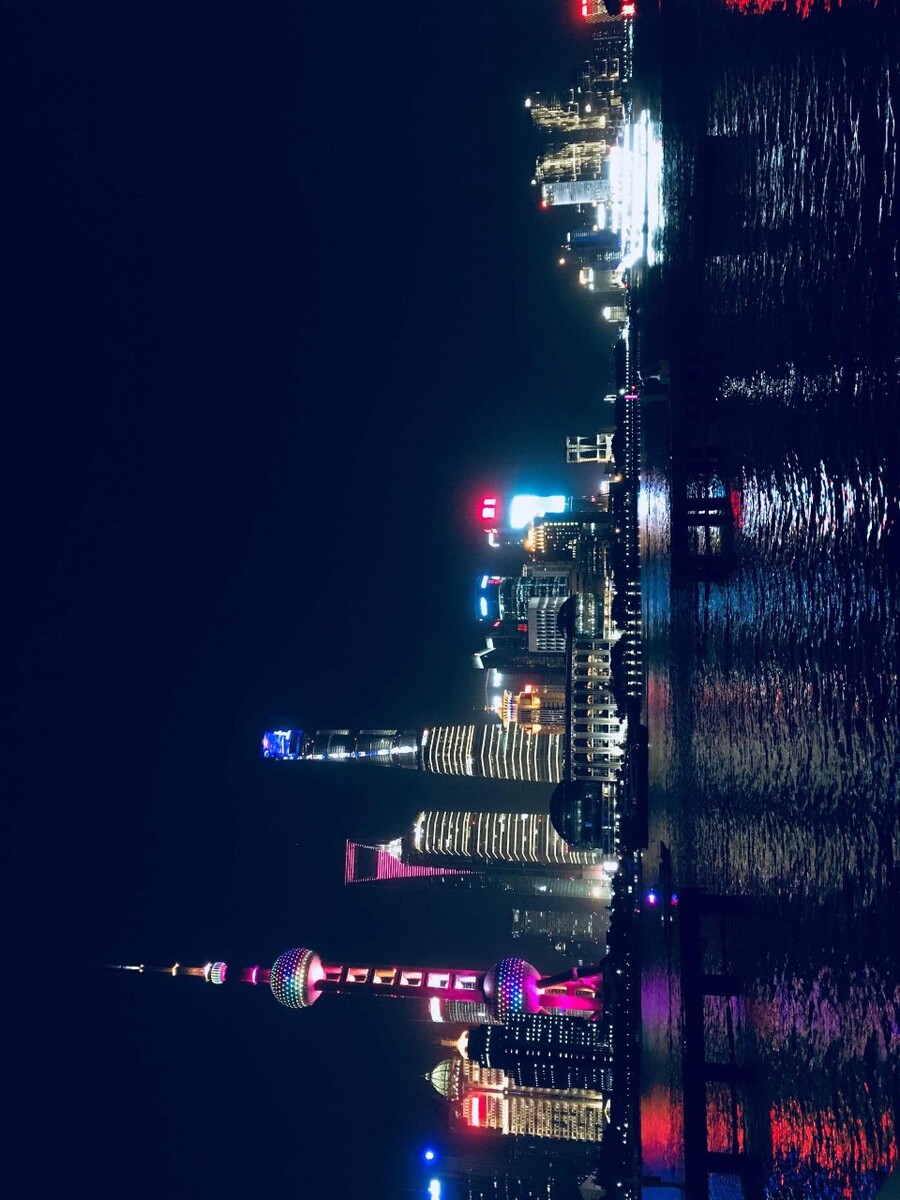 虹桥机场 钟书阁 外滩