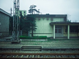 AQ010580