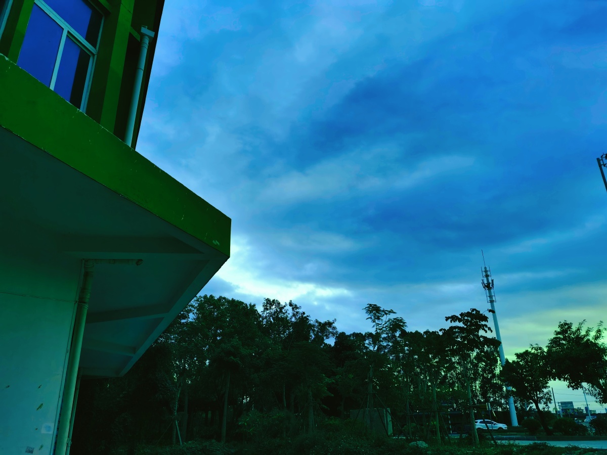 初晨.作为一个摄影爱好者,起来晨跑.