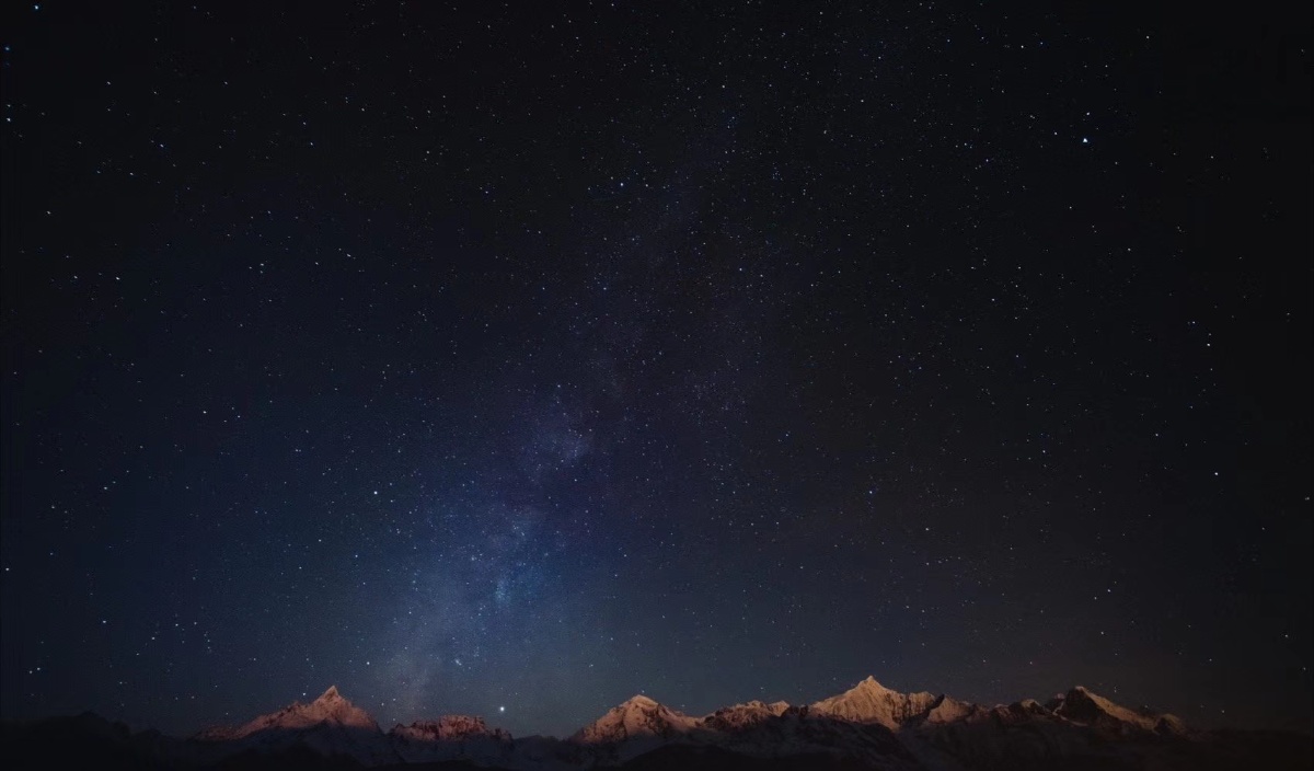 梅里雪山看星空