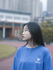 1028617