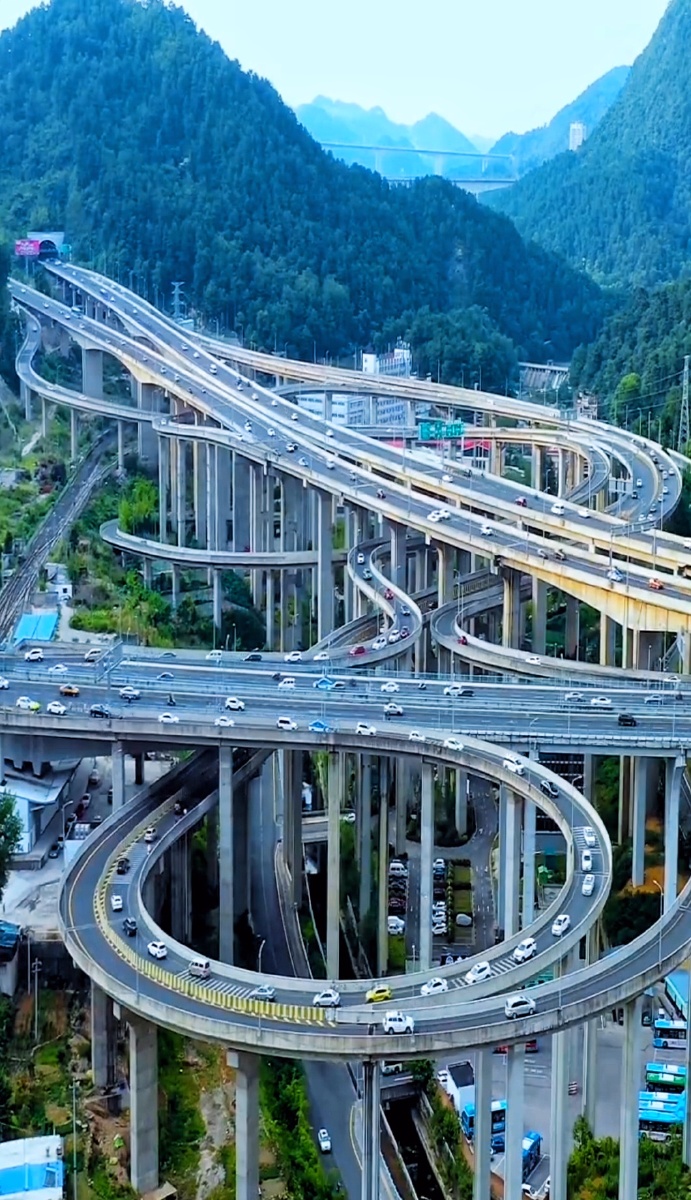 贵阳黔春立交桥导航都拿它没办法