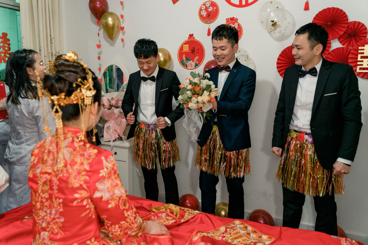 这是一对来自成都大邑的新人结婚当天到处都洋溢着幸福的味道在新人的