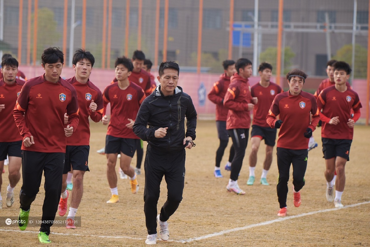 2021中甲联赛第32轮前瞻北京北体大备战训练