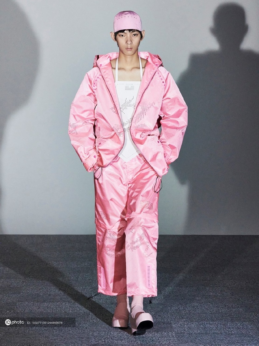 伦敦2021春夏时装周xanderzhou