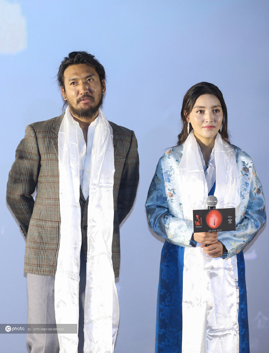 电影《气球》首映见面会 导演万玛才旦,索朗旺姆,金巴,杨秀措等出席