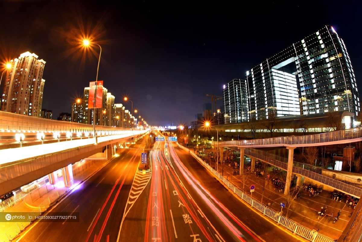 独家流光溢彩的北京石景山金安桥