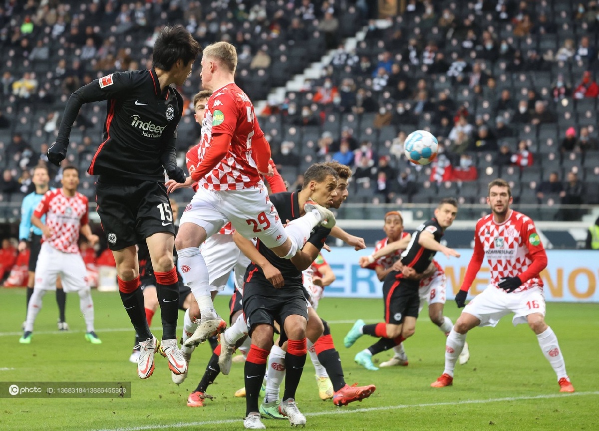 直播2122赛季德甲第17轮法兰克福10美因茨