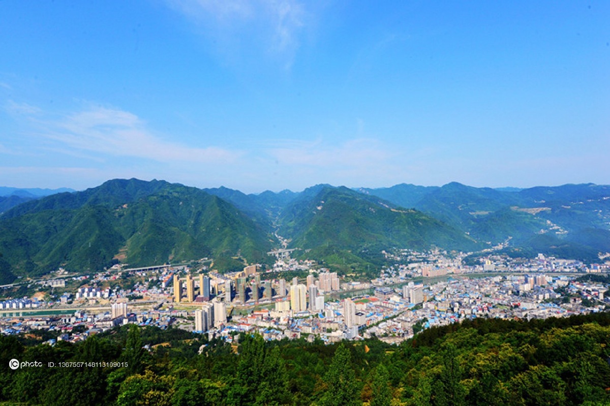 湖北保康喜获平安中国建设示范县荣誉称号