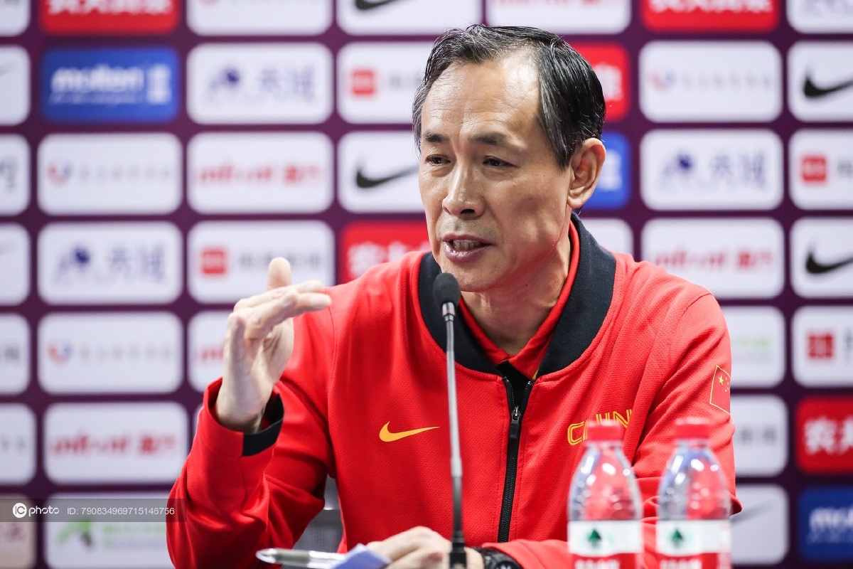 许利民因身体原因不再担任国家女篮主教练转岗担任奥运备战执行专员