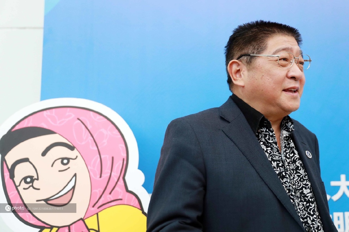 独家上海著名笑星王汝刚受聘首任垃圾分类形象大使