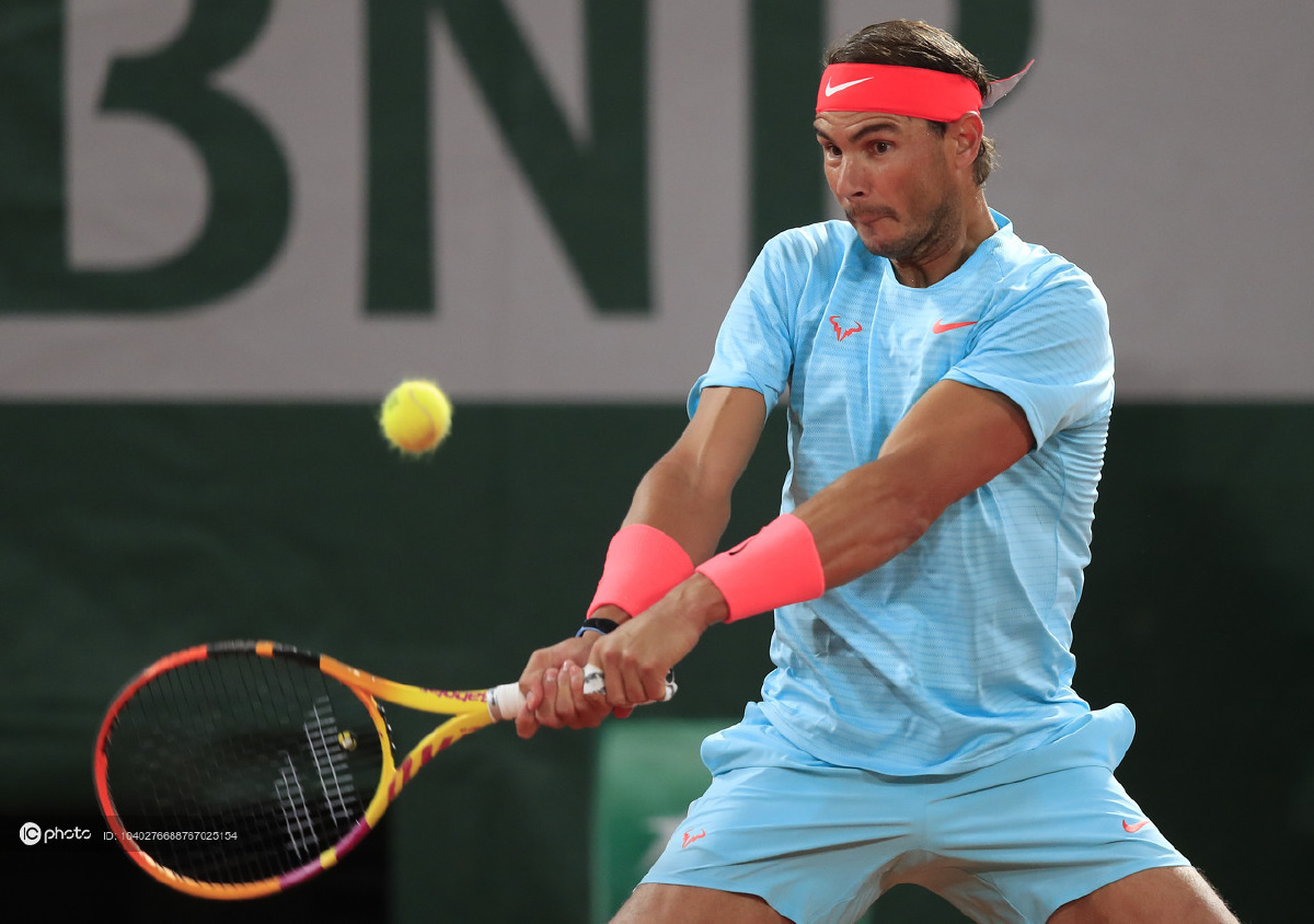 【直播】2020年法网公开赛男单第3轮:特拉瓦利亚 0-3 纳达尔