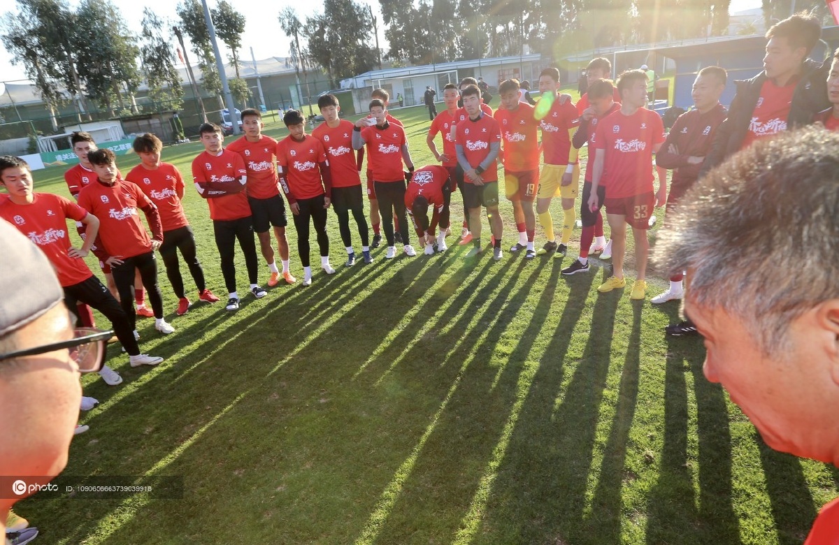 2020中乙联赛半决赛次回合淄博蹴鞠00南京枫帆淄博蹴鞠冲甲成功