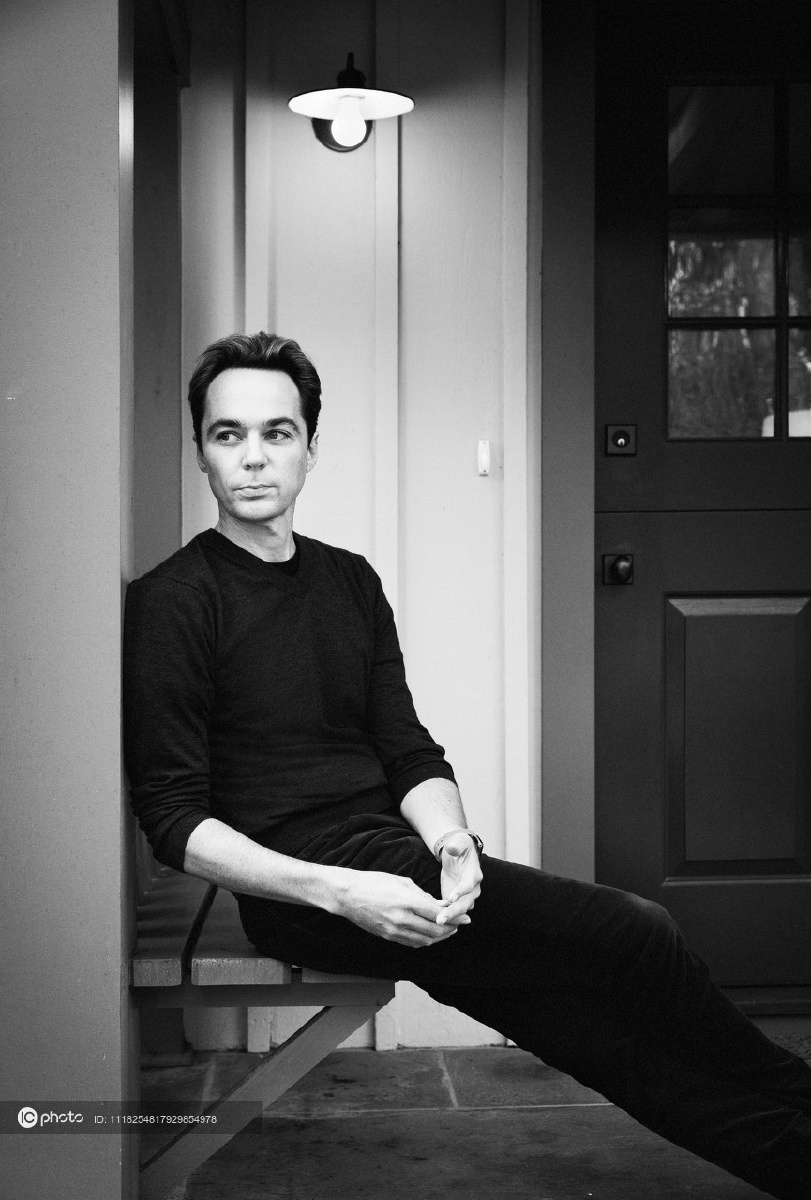 《生活大爆炸》谢尔顿扮演者吉姆·帕森斯/jim parsons - ic_photo