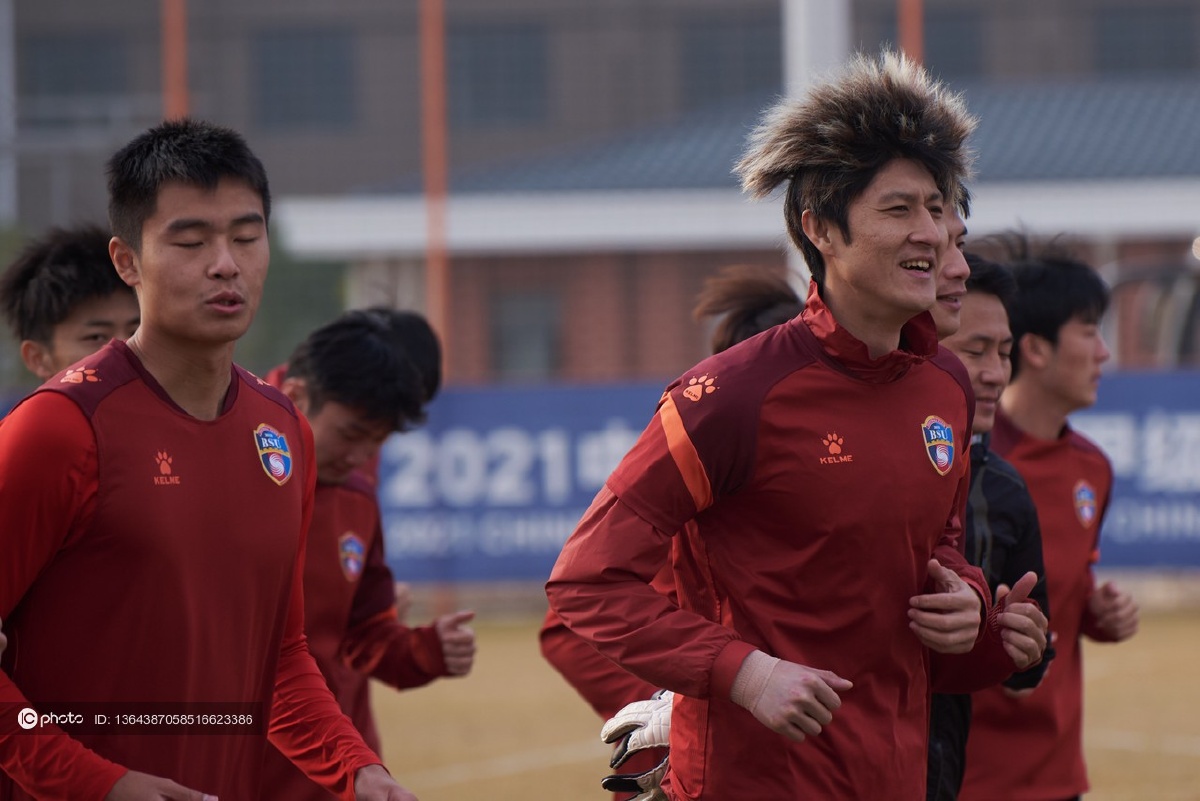 2021中甲联赛第32轮前瞻北京北体大备战训练