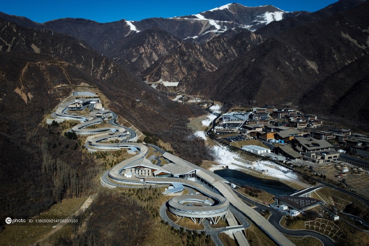走进北京冬奥会延庆赛区探访国家雪车雪橇中心