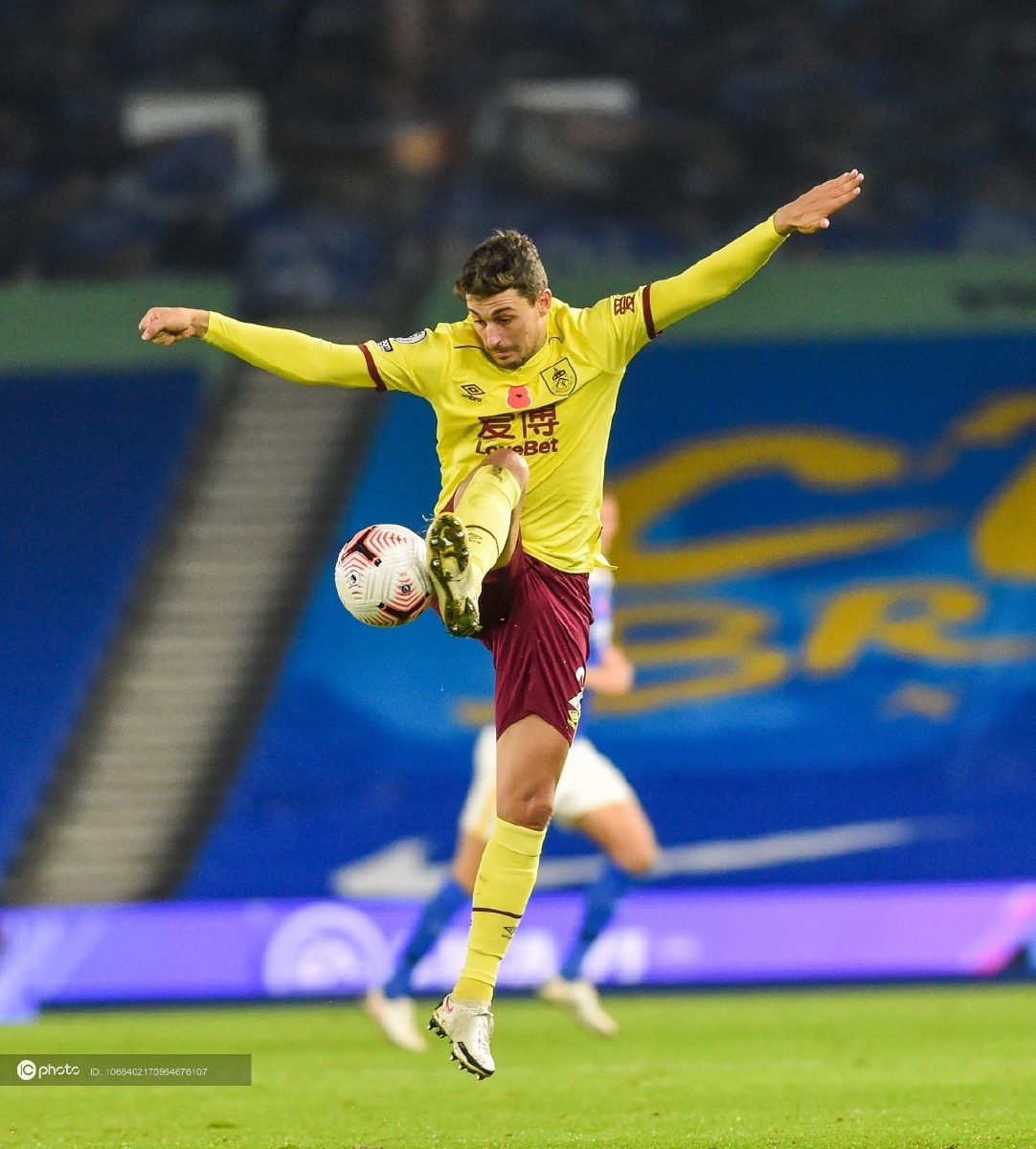 直播2021赛季英超第8轮布莱顿霍夫00伯恩利