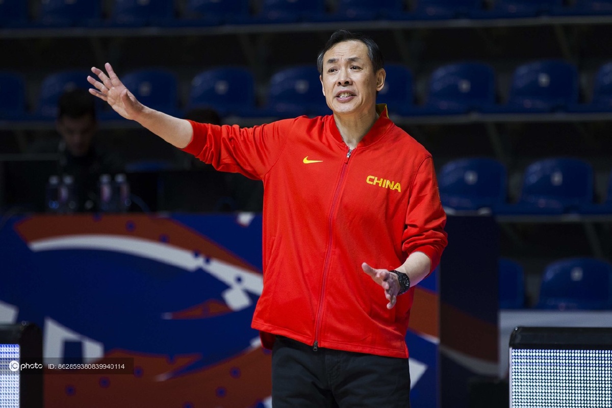 许利民因身体原因不再担任国家女篮主教练转岗担任奥运备战执行专员