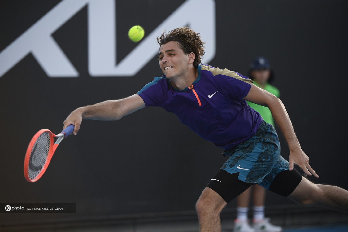 直播2021年澳网公开赛男单第2轮奥佩尔卡23弗里茨