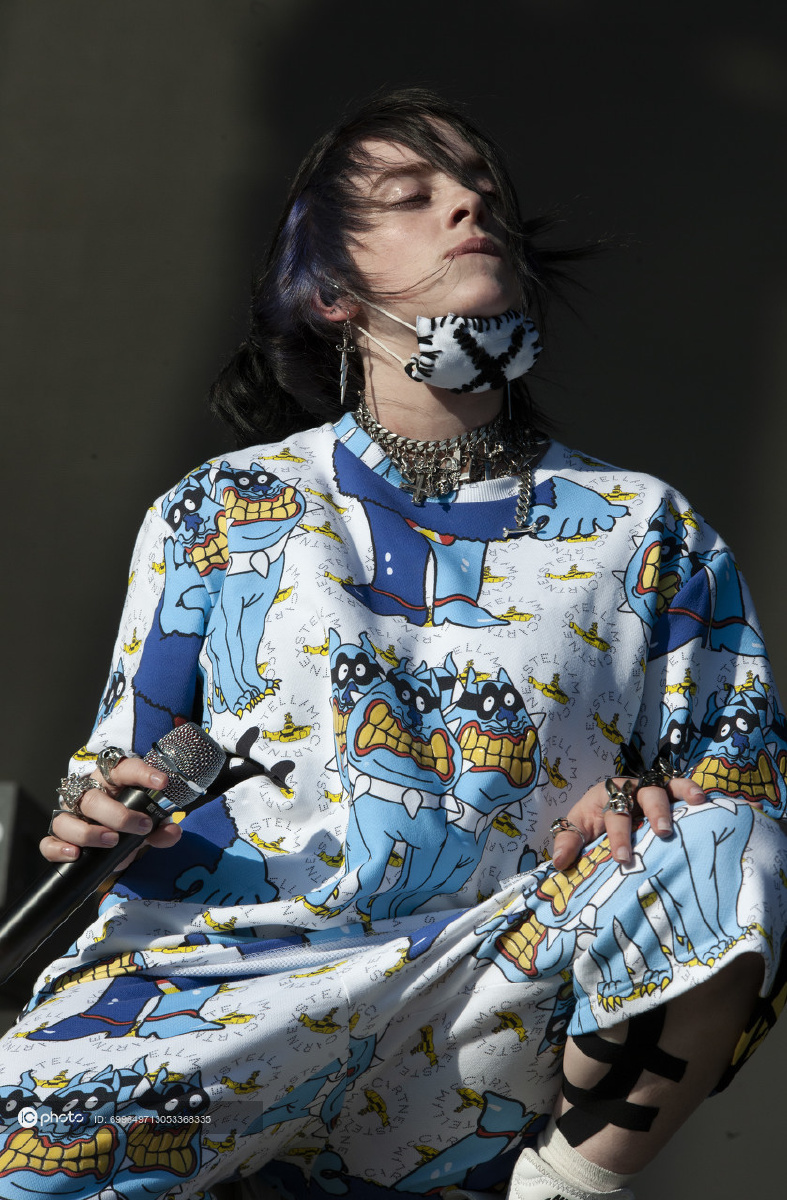 2019glastonbury音乐节碧莉billieeilish全身心投入嗨翻全场