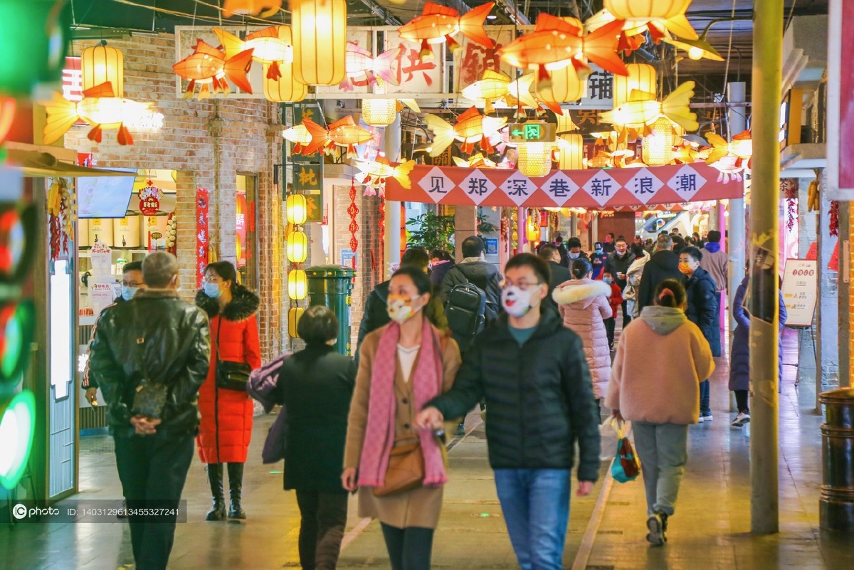 独家郑州复古主题街区受热捧网红打卡街一秒穿越老城市