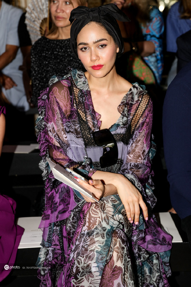 巴黎19秋冬高定时装周泰国女星araya助阵zuhairmurad专场秀