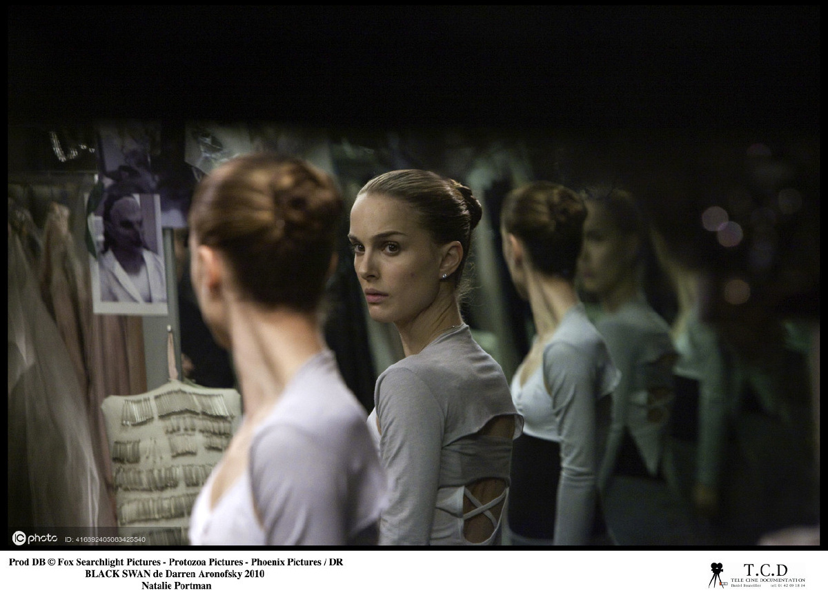 电影《黑天鹅》海报,剧照 - ic_photo - 图虫