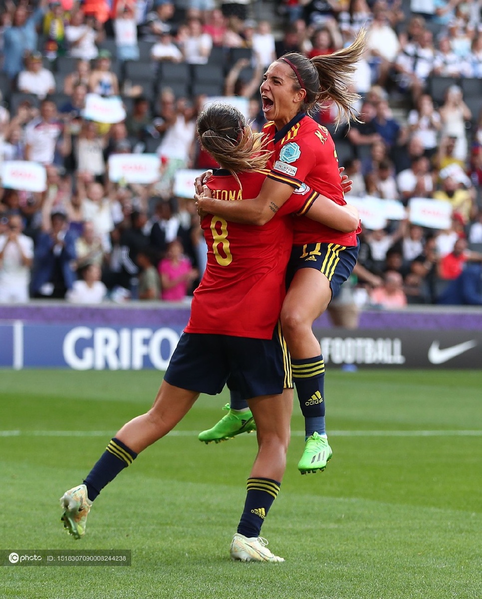 【直播】2022女足欧洲杯小组赛:西班牙vs芬兰 - ic_photo - 图虫