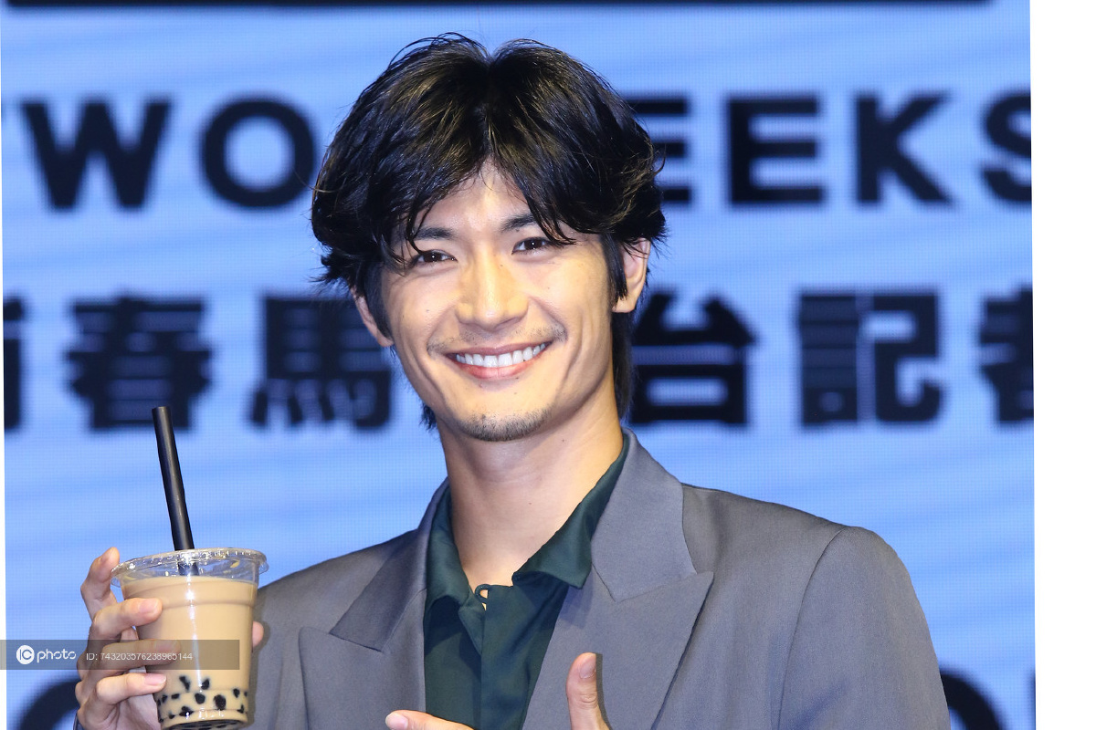 独家日本艺人三浦春马来台宣传新戏笑容甜过奶茶糖