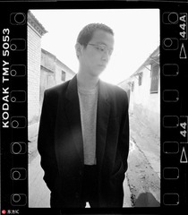 窦唯_摇滚音乐家1993年9月北京jpg