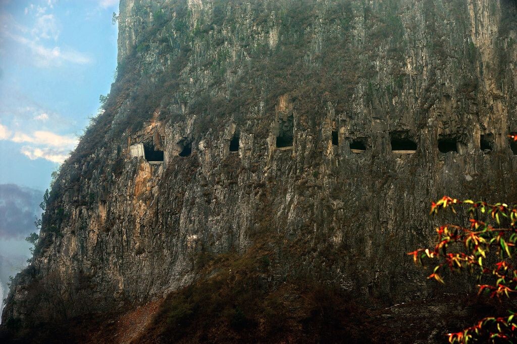 在这里，总算看到山外的一点风景