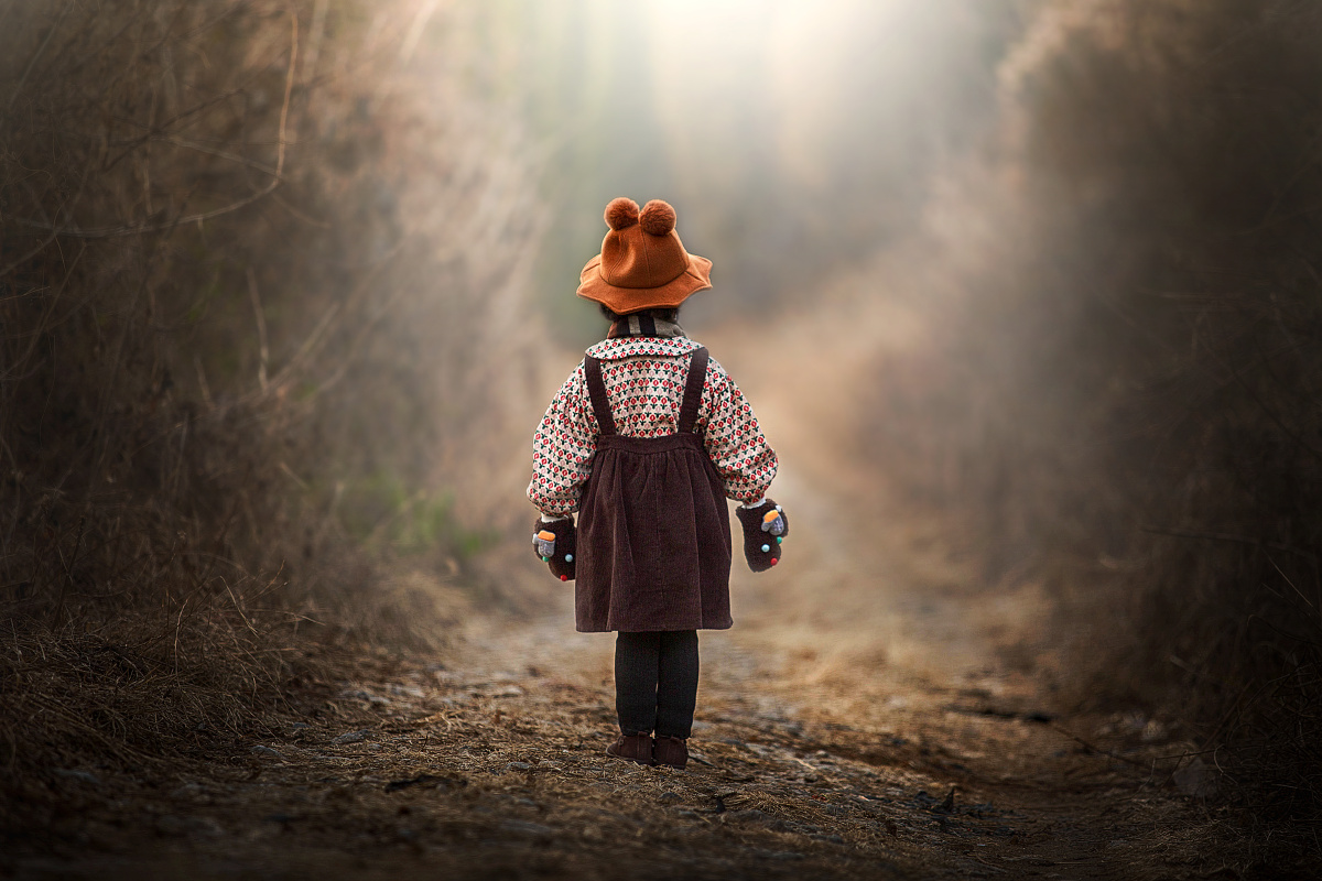 辅导店客拍背影