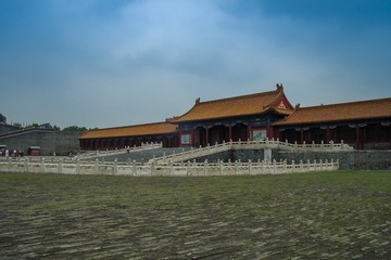 R1052874