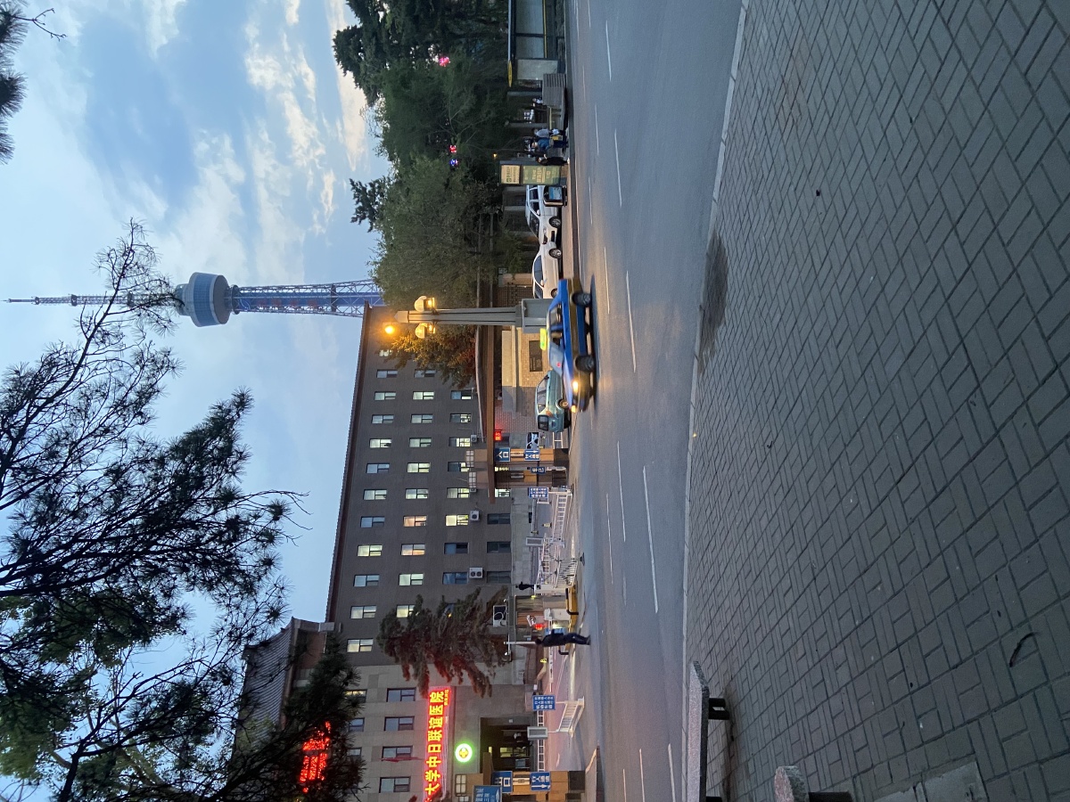 长春新民大街一角