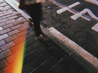 001