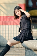 001
