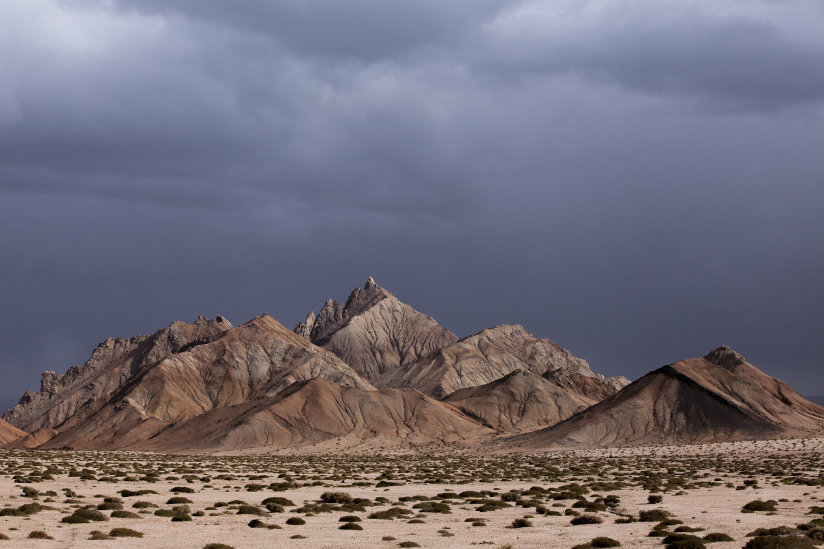 探秘昆仑山无人区,充满了空灵和神秘,恍如隔世,在此人类变得如此渺小,