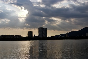 0656E359-4601-4AA2-8D8A-A945F85F6D54/L0/001