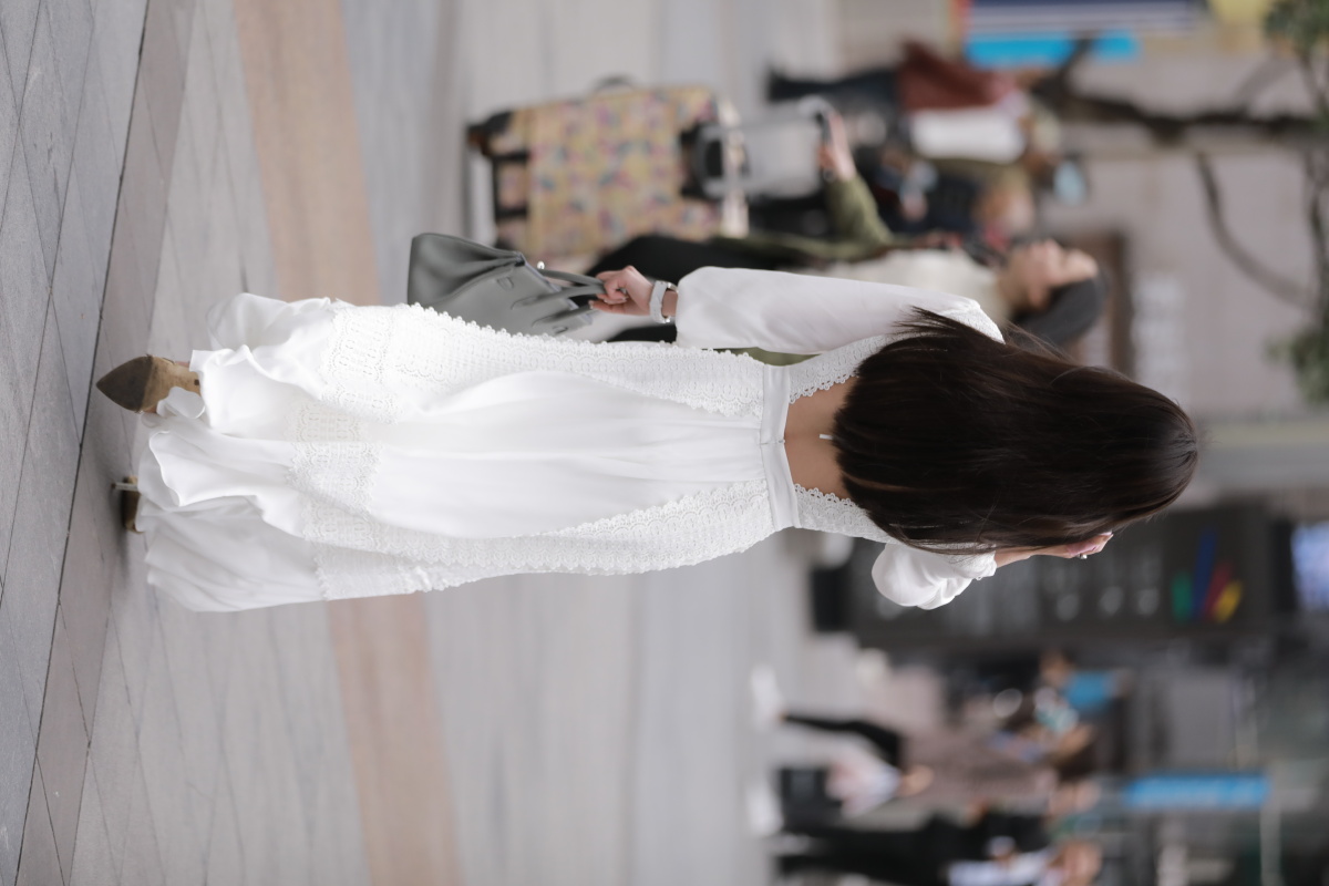 背影- 彭光新人像摄影 - 图虫