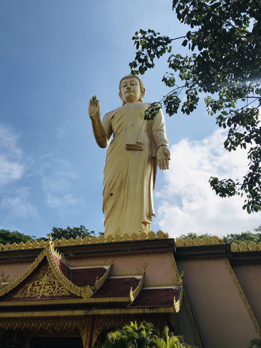 西双版纳大佛