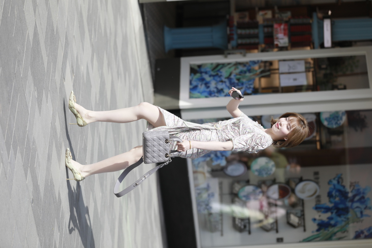 北京三里屯太古里街拍20210525