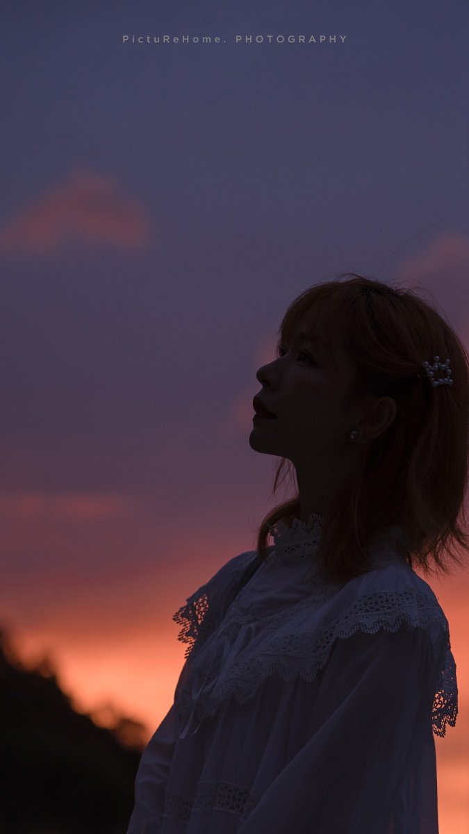 夕阳少女.