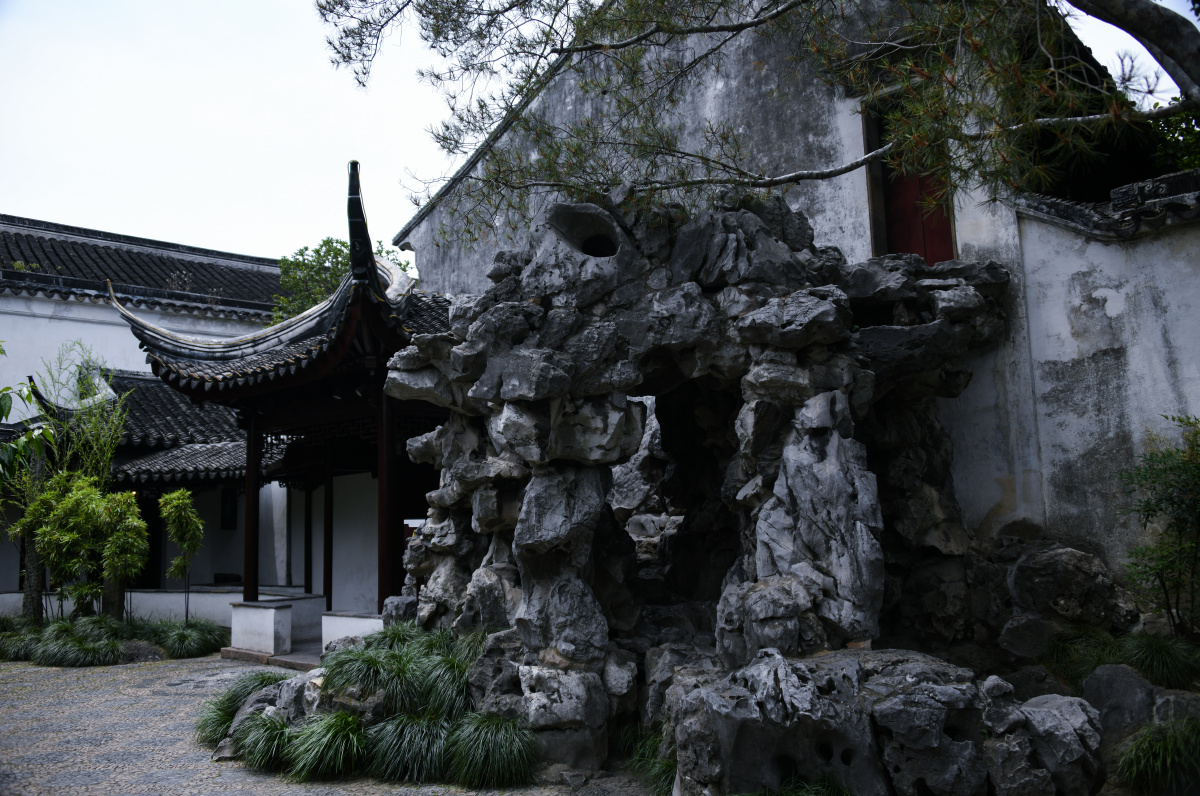 苏州网师园江南中小型古典园林的代表作品成为小园极则有楼阁台亭等号